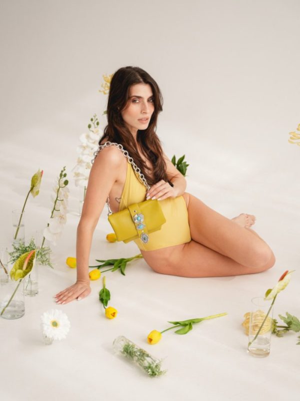 BONNIE IVY LA VITA 0